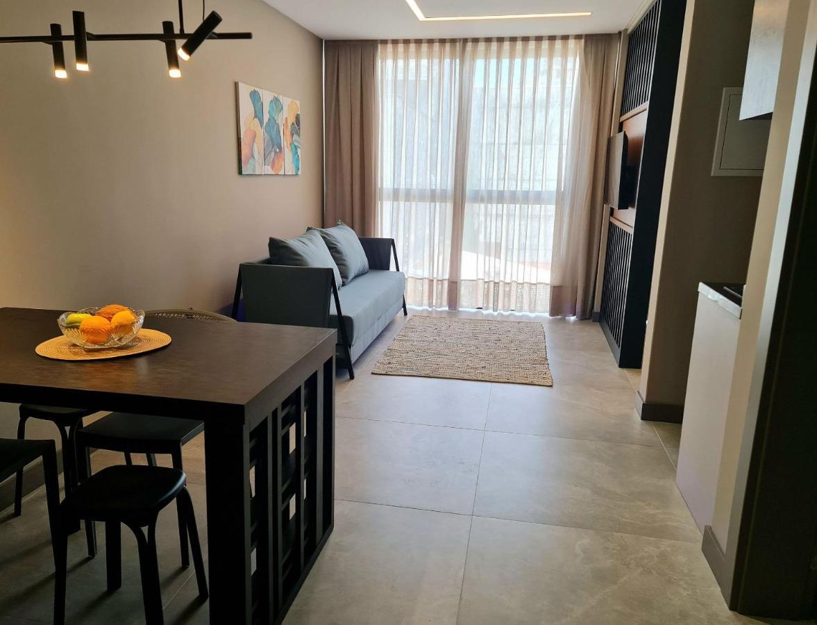 Apartamento Seasons Bc Balneário Camboriú Exterior foto