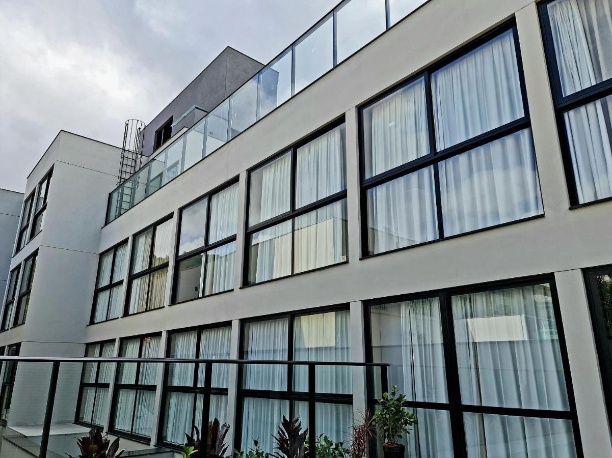 Apartamento Seasons Bc Balneário Camboriú Exterior foto